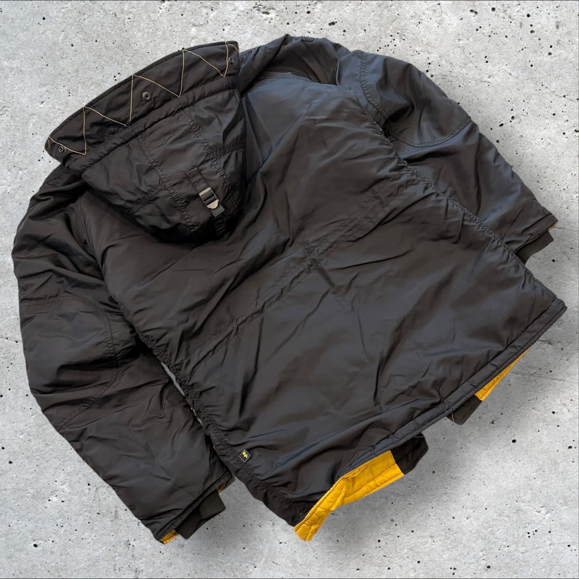 [M] 알파인더스트리 N3B 검정색 야상 패딩 점퍼 B908 상품이미지2