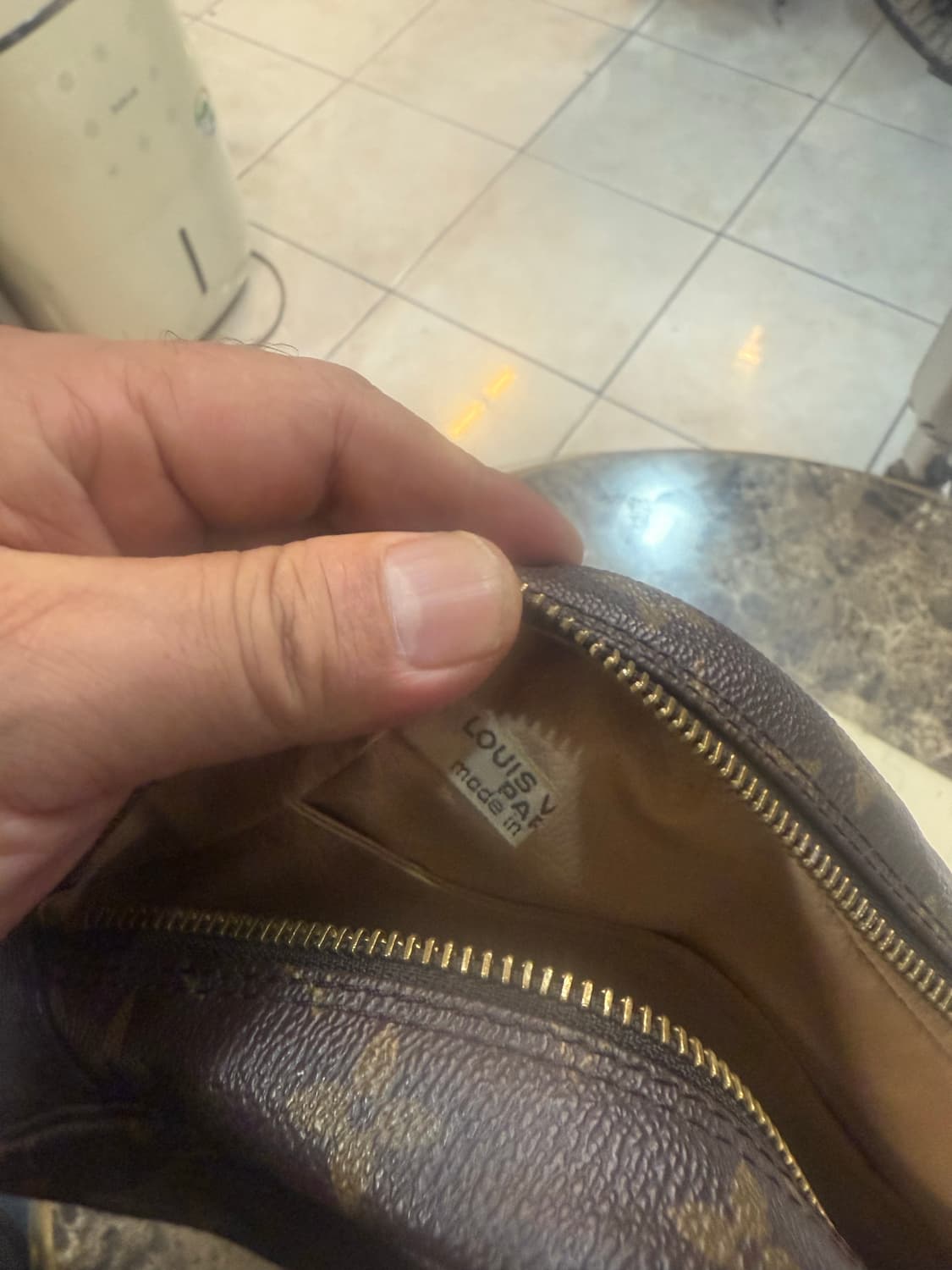 정품 루이비통 모노그램 클러치 팝니다 상품이미지7
