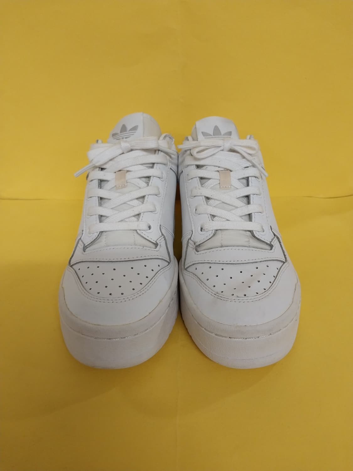 여성 아디다스 포럼 볼드 화이트 운동화 (260) 상품이미지2