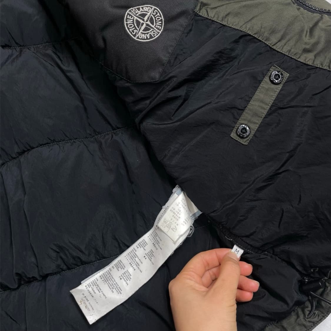 스톤아일랜드 Stone island 카키 라이트 써모 코튼 패딩 M 상품이미지3