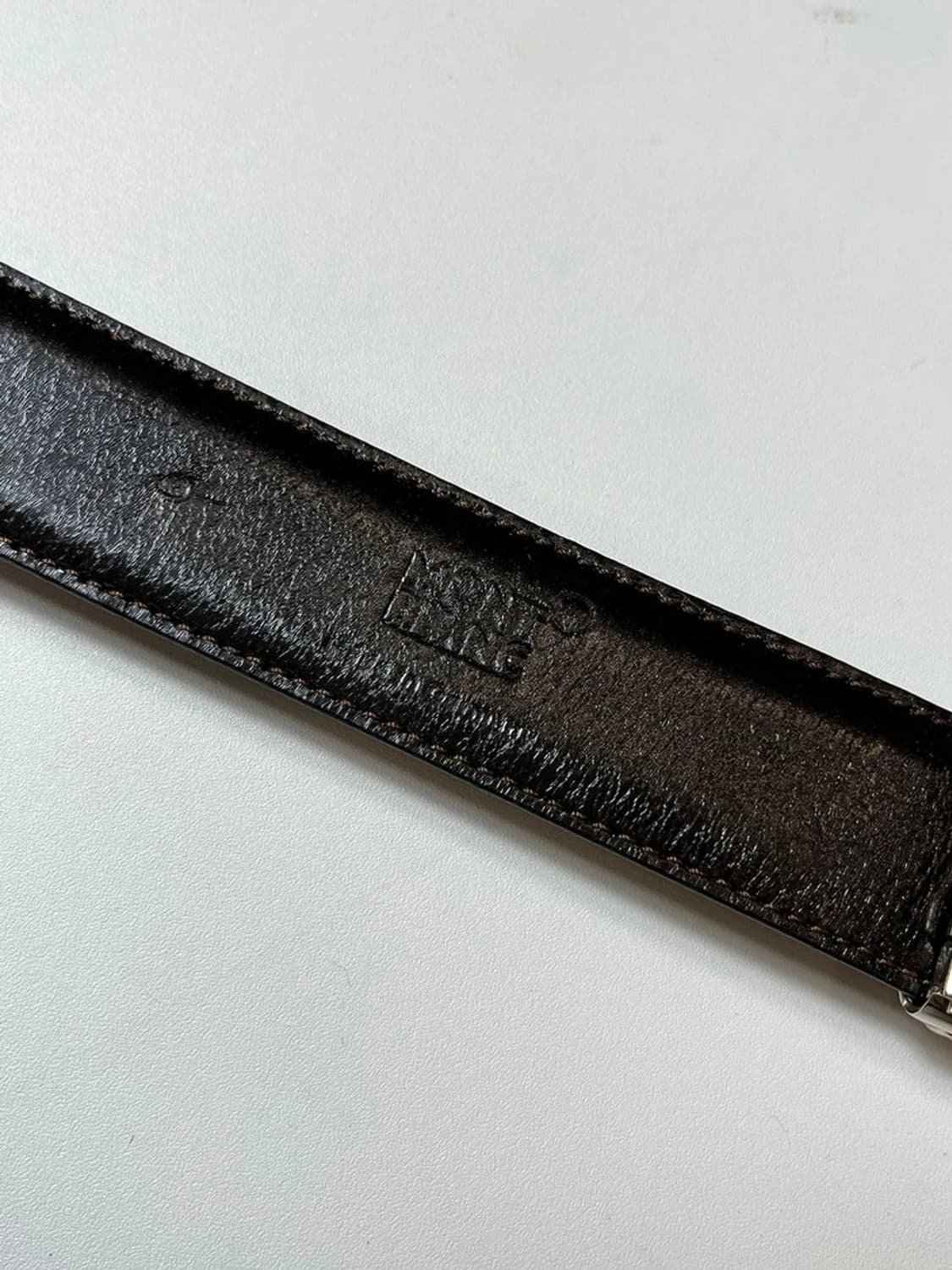 몽블랑 초판 홀스슈 버클 가죽 벨트 Q1339 상품이미지5