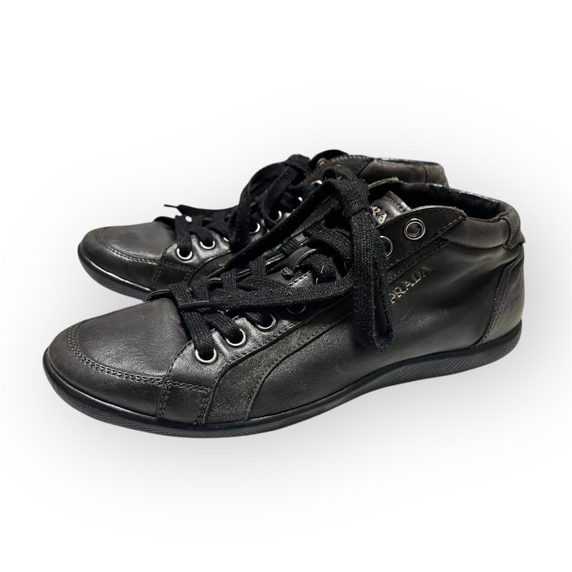 [275] 프라다 스포츠 블랙 레더 미드탑 스니커즈  상품이미지1