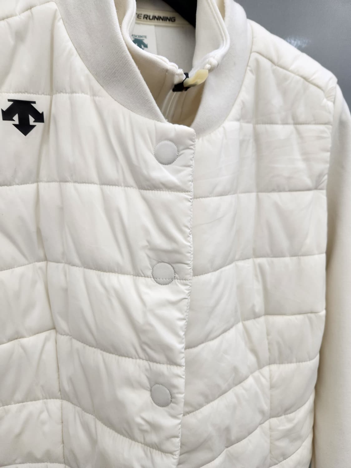 데상트 여성 하이브리드 자켓 패딩조끼 경량패딩 상품이미지7