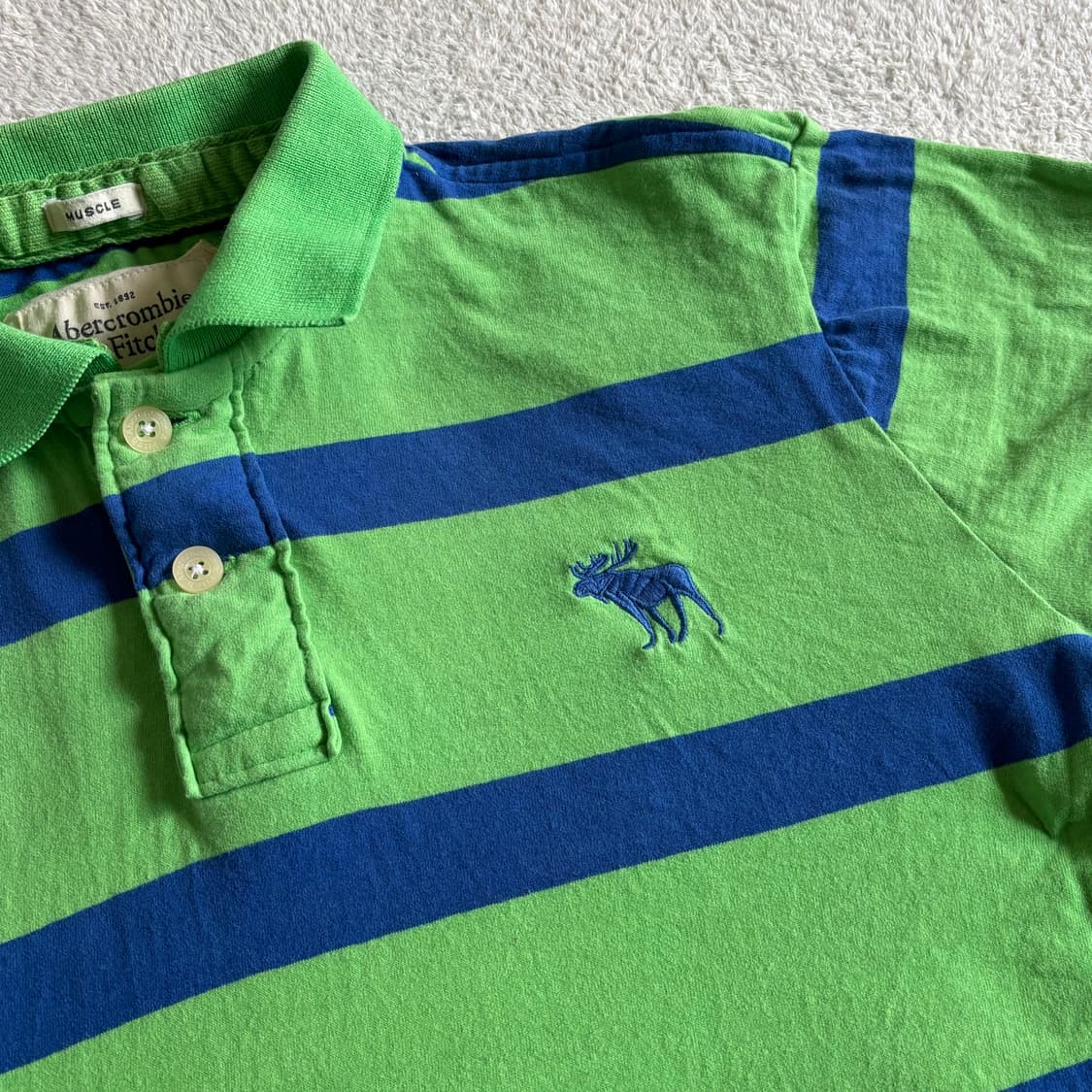 아베크롬비 그린블루 스트라이프 배색 카라 반팔티 상품이미지2