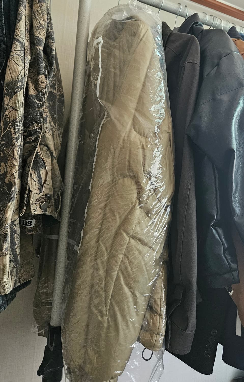 떠그클럽 케이브패딩2 상품이미지3