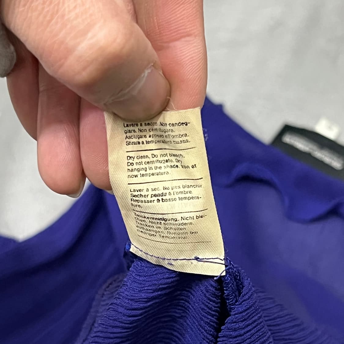  조르지오 아르마니 프릴 실크 블라우스 y15999 상품이미지9