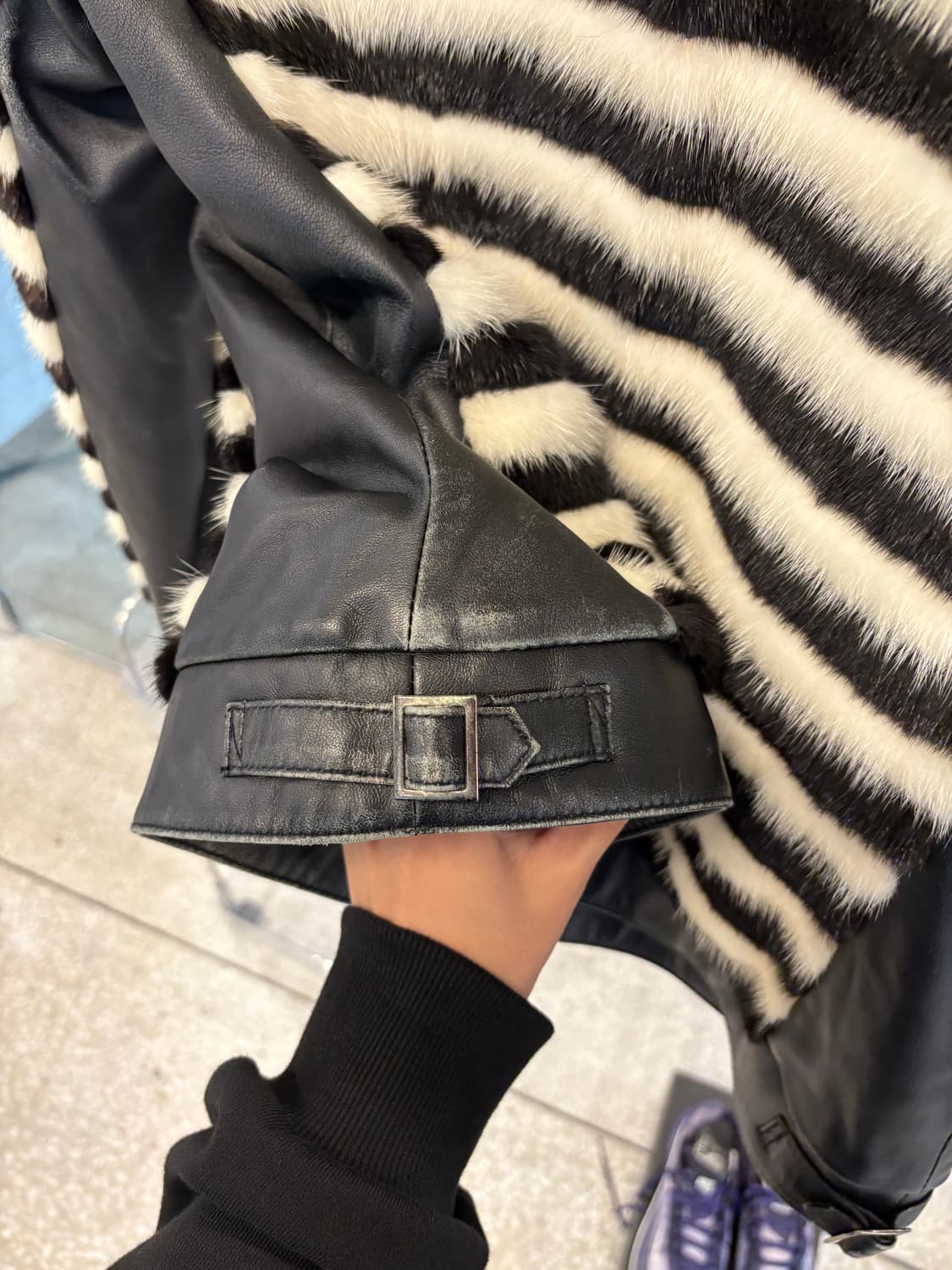 L OneJae mink leather jk 상품이미지7