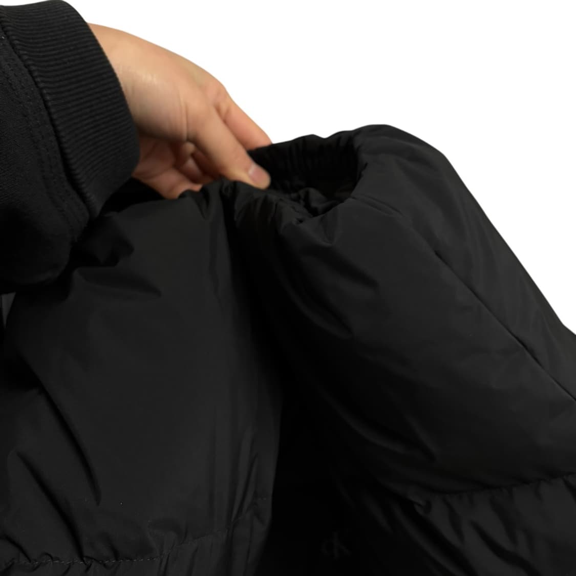 CK 캘빈클라인 릴렉스 다운 푸퍼 패딩 상품이미지4