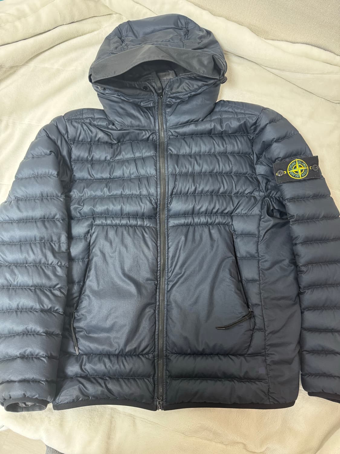 스톤아일랜드 경량패딩 바이오베이스 나일론 립스탑 후드 상품이미지1