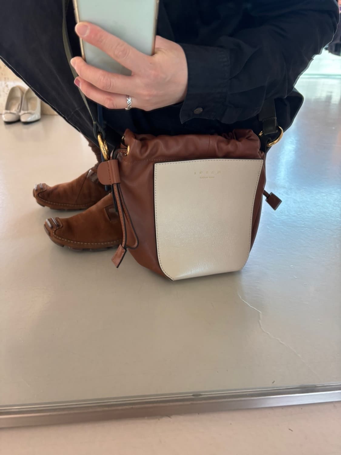 Marni Gusset Bucket Bag 상품이미지1