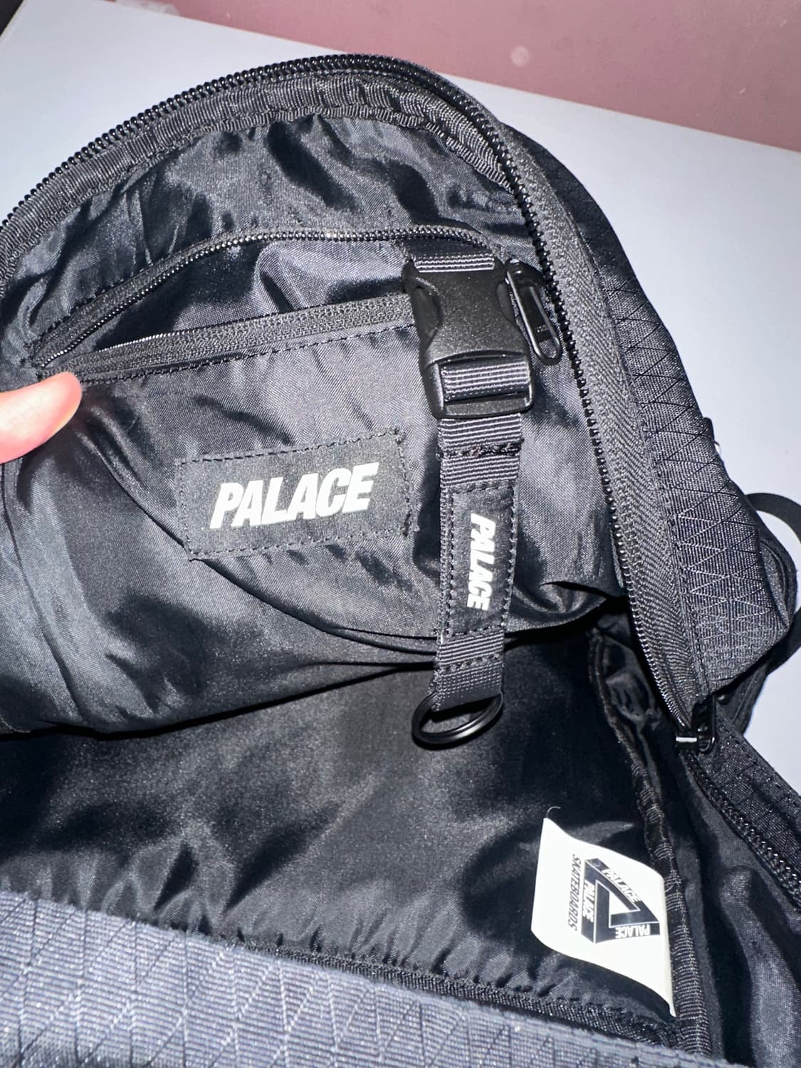 팔라스 코듀라 Y 립 백팩 블랙 판매합니다! 상품이미지5