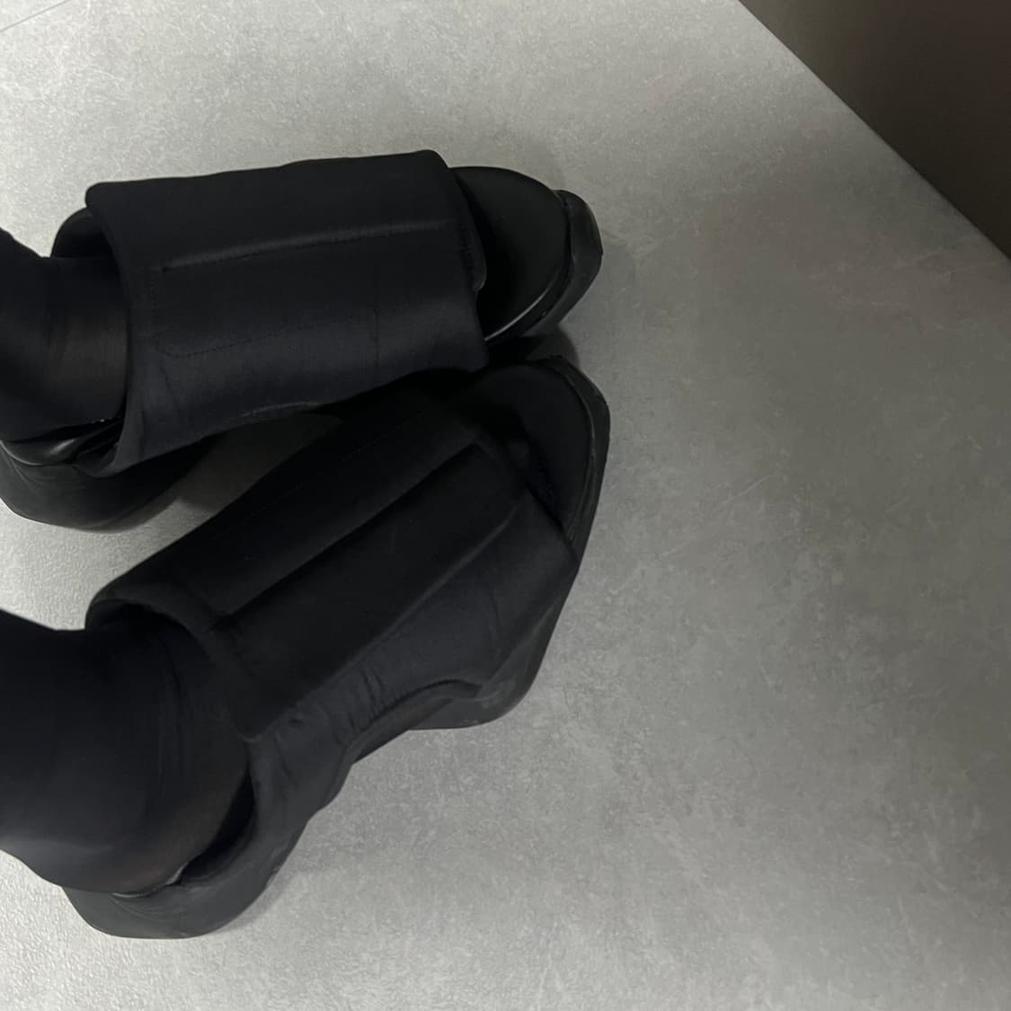 Rickowens X Adidas paded Clog sandals 상품이미지5