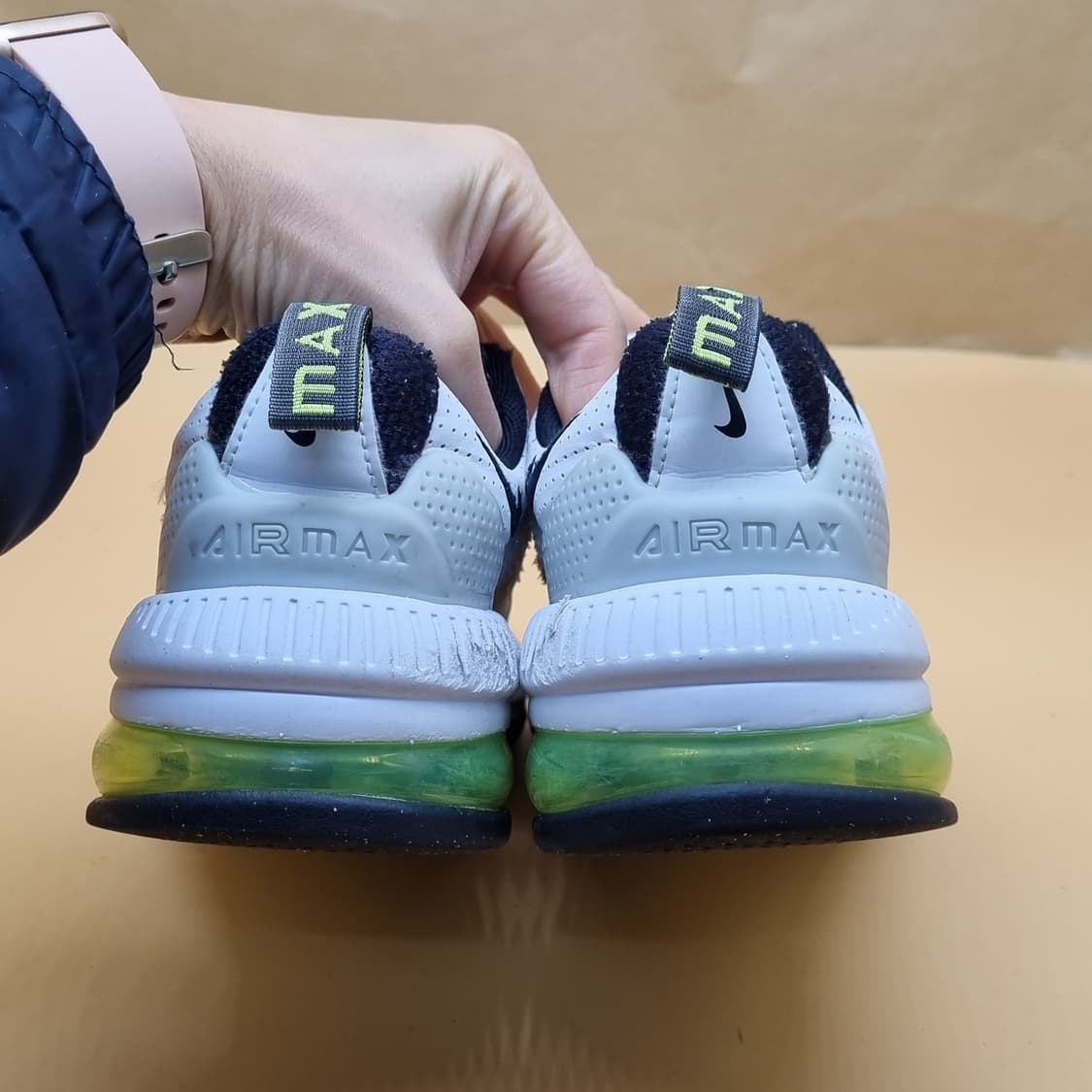 나이키 에어맥스 게놈 여성운동화235  상품이미지4