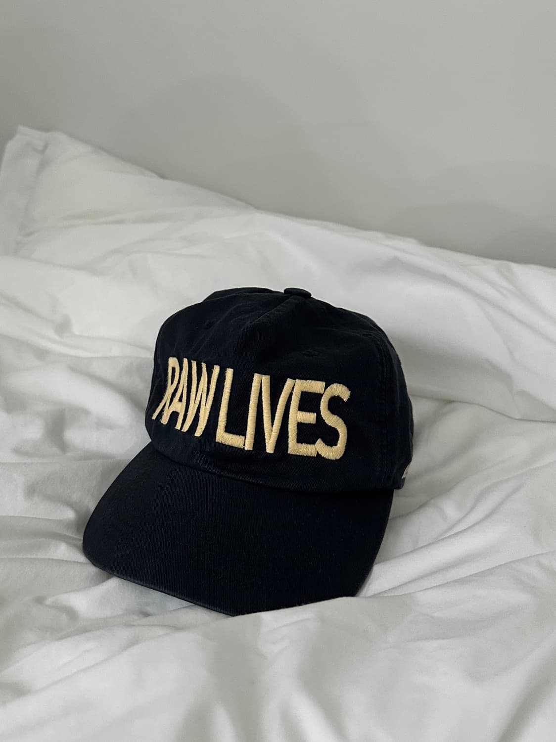 [OS] 로스트타운서플라이 Raw Lives Cap 네이비 상품이미지1