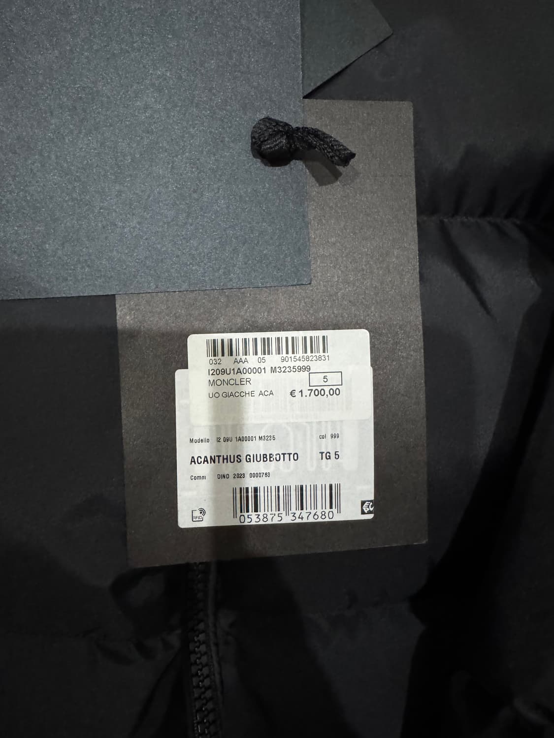 [새상품] 몽클레르 x 프라그먼트 아칸서스 쇼트 다운 상품이미지7