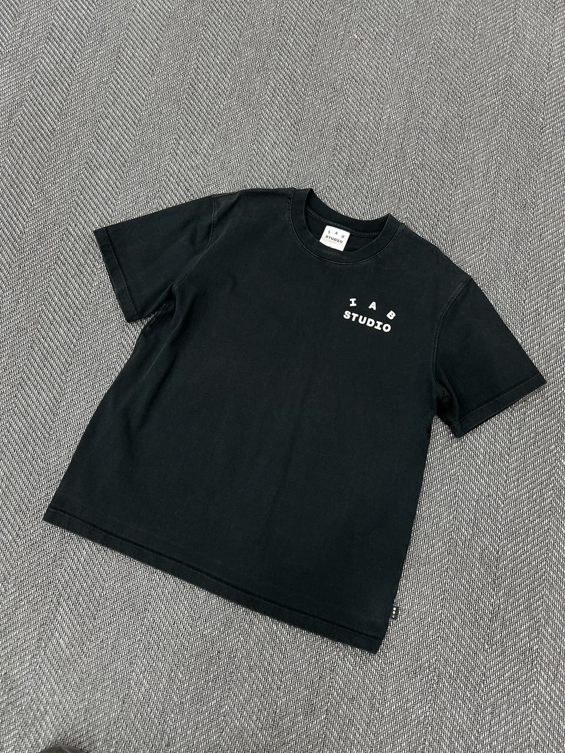 아이앱 반팔 M 상품이미지1