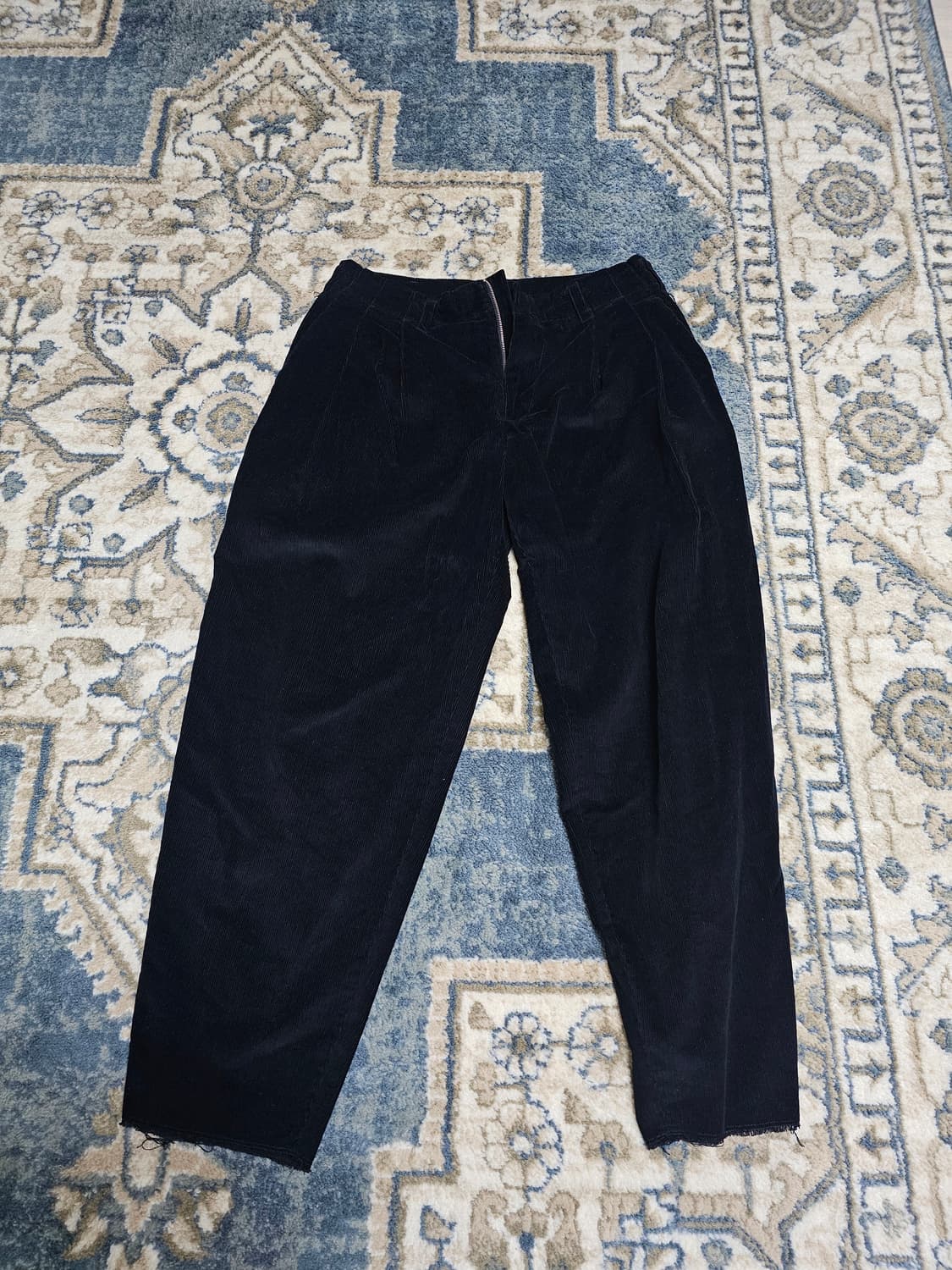 [S] 카미엘 포트젠스 OMEN WAPTA 캡슐컬렉션 코듀로이 슈트 팬츠 상품이미지5