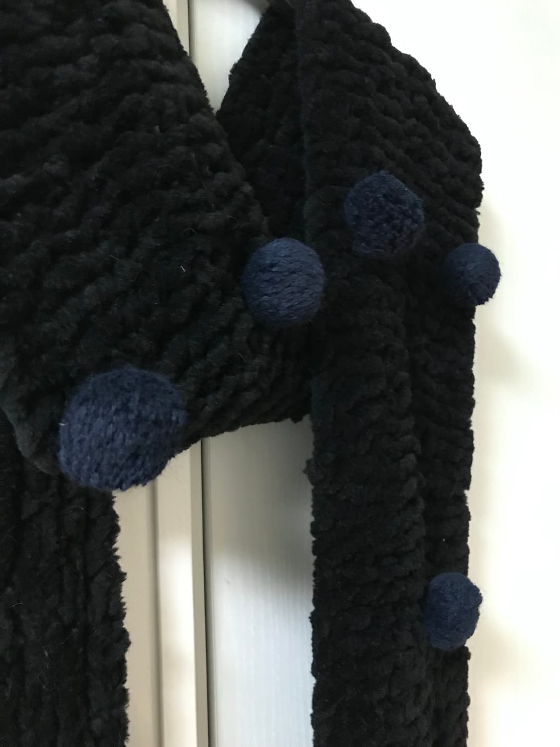 Issey Miyake 이세이미야케 폼폼 머플러  상품이미지3