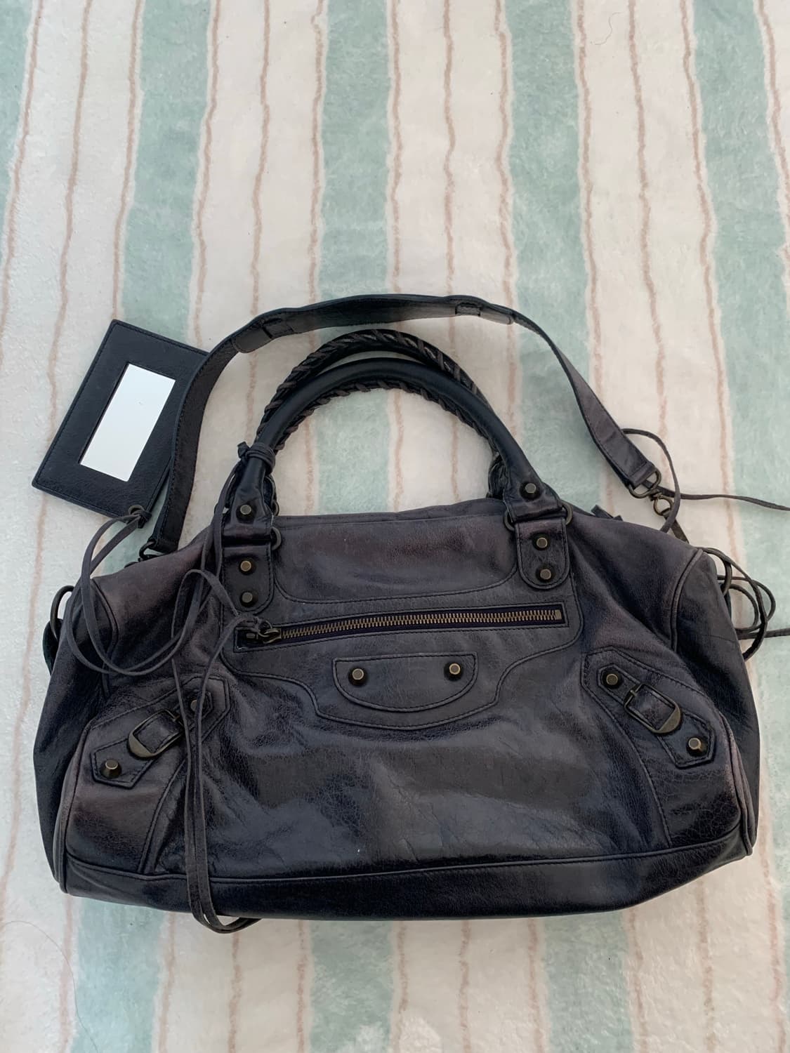 발렌시아가 모터백 트위기 상품이미지3