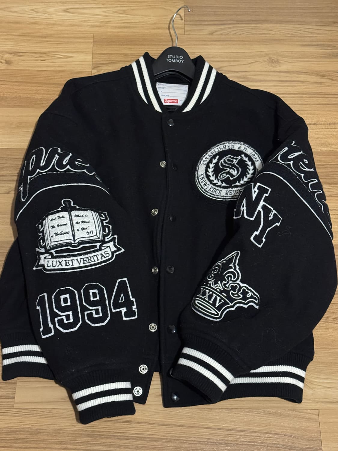 슈프림 바시티 자켓 상품이미지1