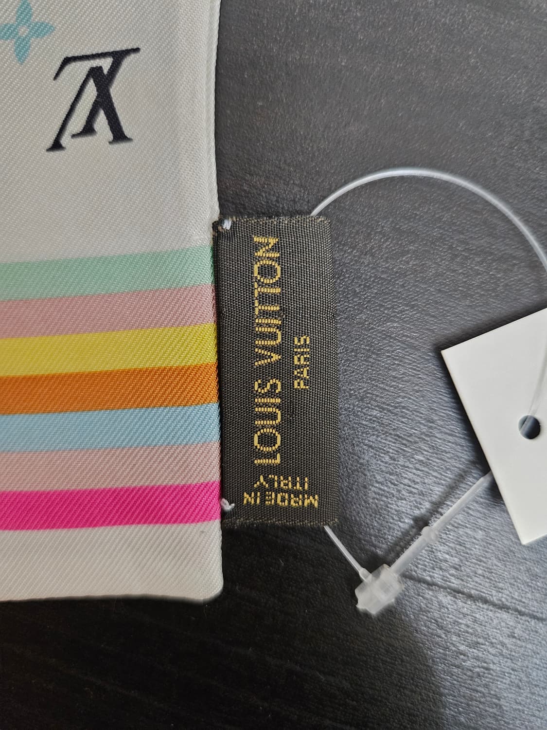 루이비통 멀티컬러 반다나 방도 스카프 상품이미지4