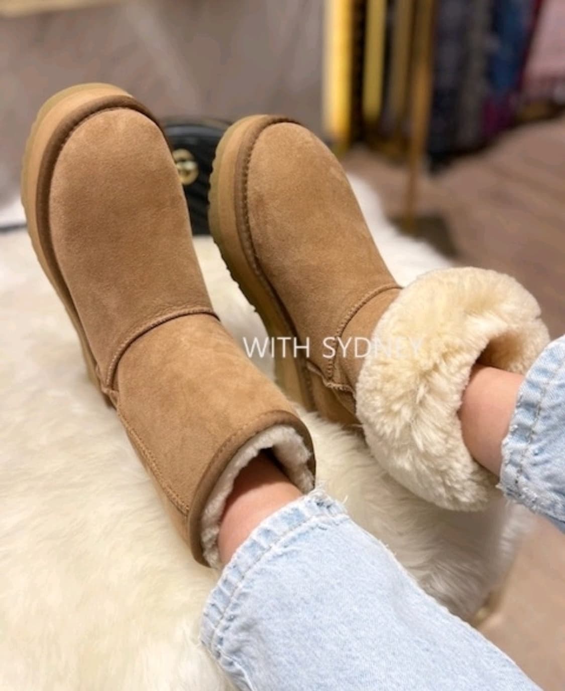 오즈웨어 UGG 어그 2022 클래식 4/3 숏 플랫폼 상품이미지1