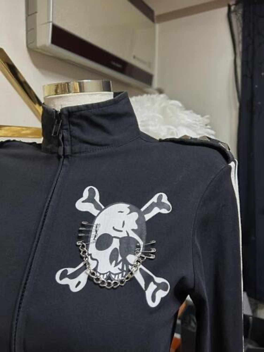 Magic punk skull chain jersey 펑크 옷핀 해골져지 상품이미지5