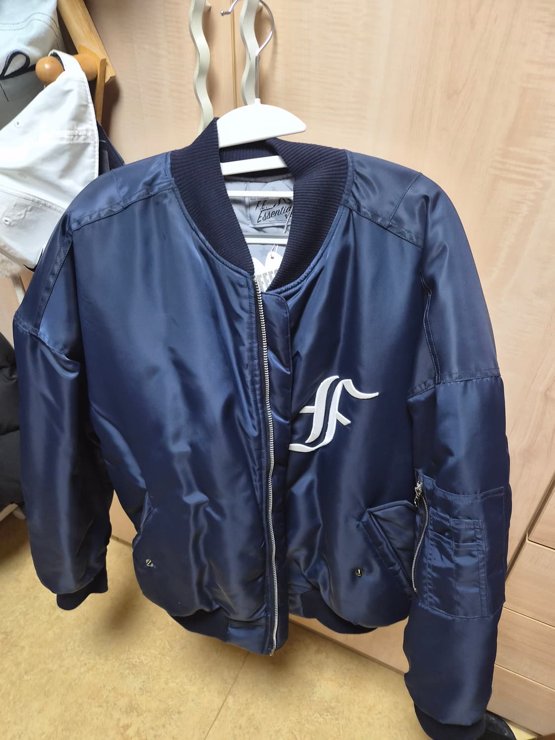 샵페어리 네이비 봄버 택있음 항공점퍼 상품이미지1