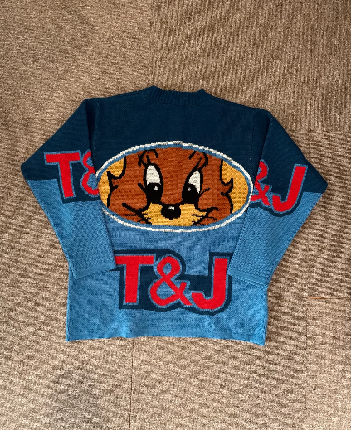 톰과 제리 스웨터  상품이미지2