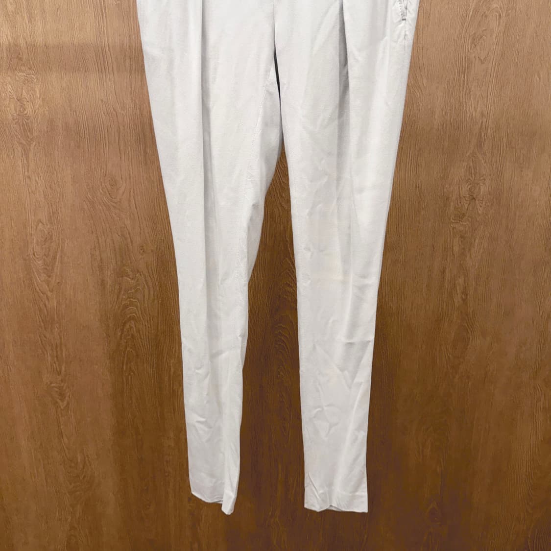 헬무트랭 스키니 코튼 팬츠 웥 턱 미니멀 스퀘어 포켓 버튼 디테일 화이트 상품이미지5