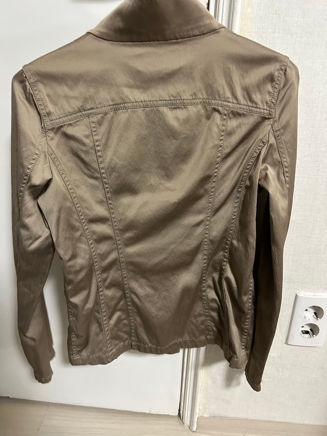 와투케깔 하이넥 자켓.. 상품이미지2