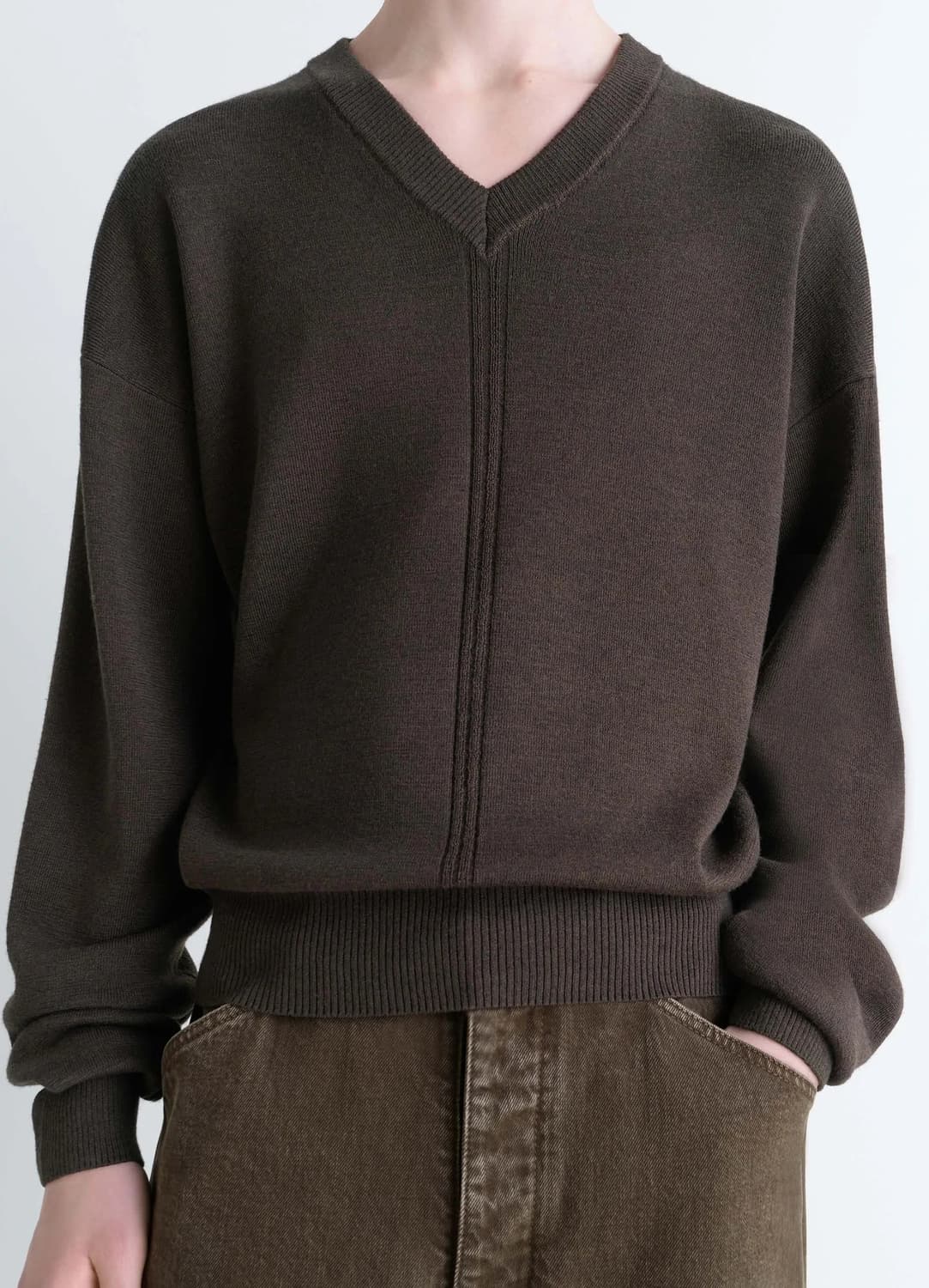 [M]르메르 25fw 브이넥 니트/다크 카카오 상품이미지3