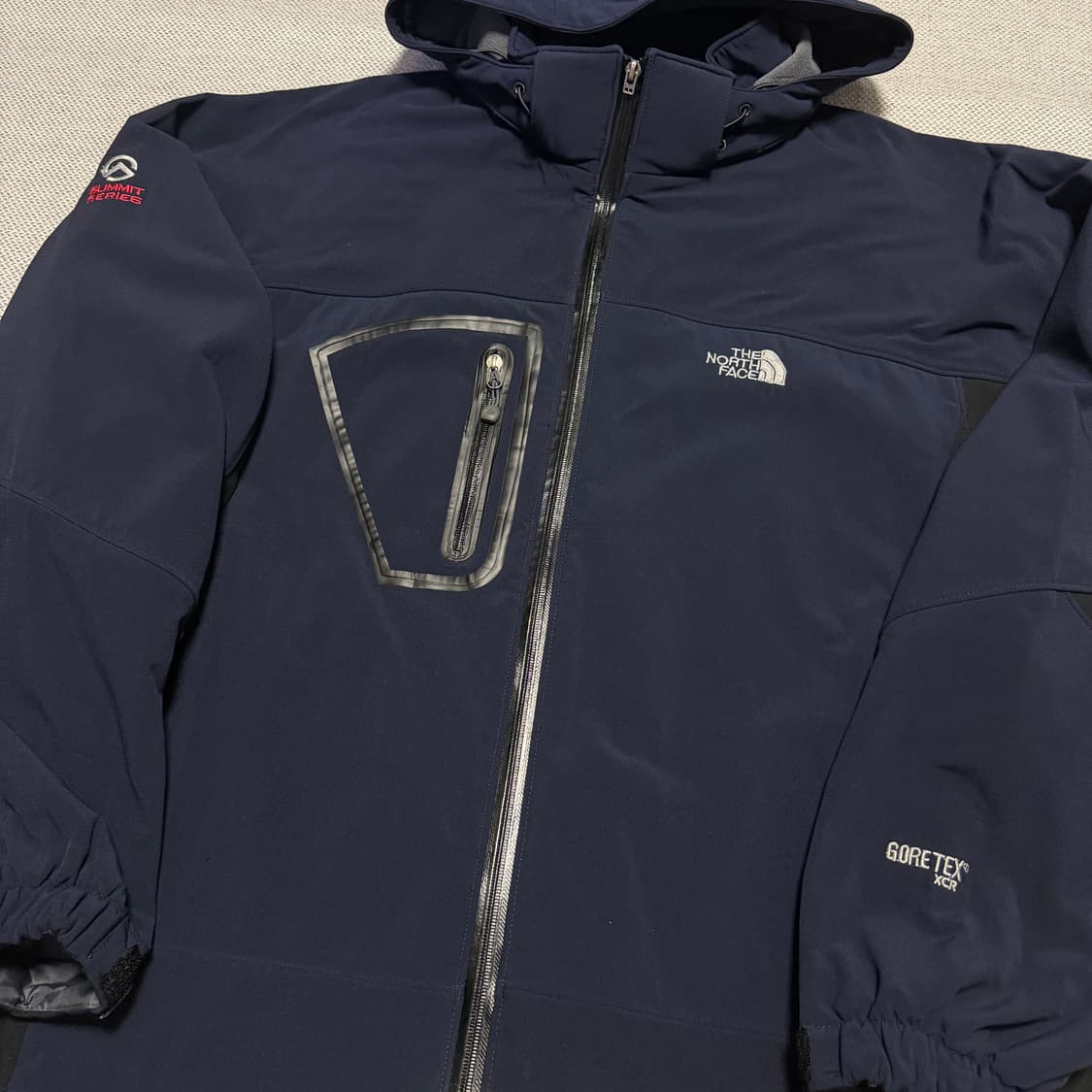 노스페이스 써밋 고어텍스XCR 소프트쉘 자켓 상품이미지2