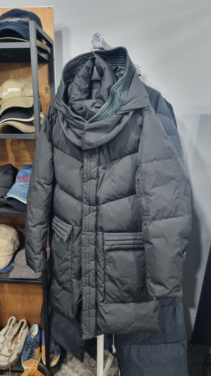 우 영 미 쏠리드옴므)) 거위솜털 람포지퍼 남성 패딩 95 상품이미지1