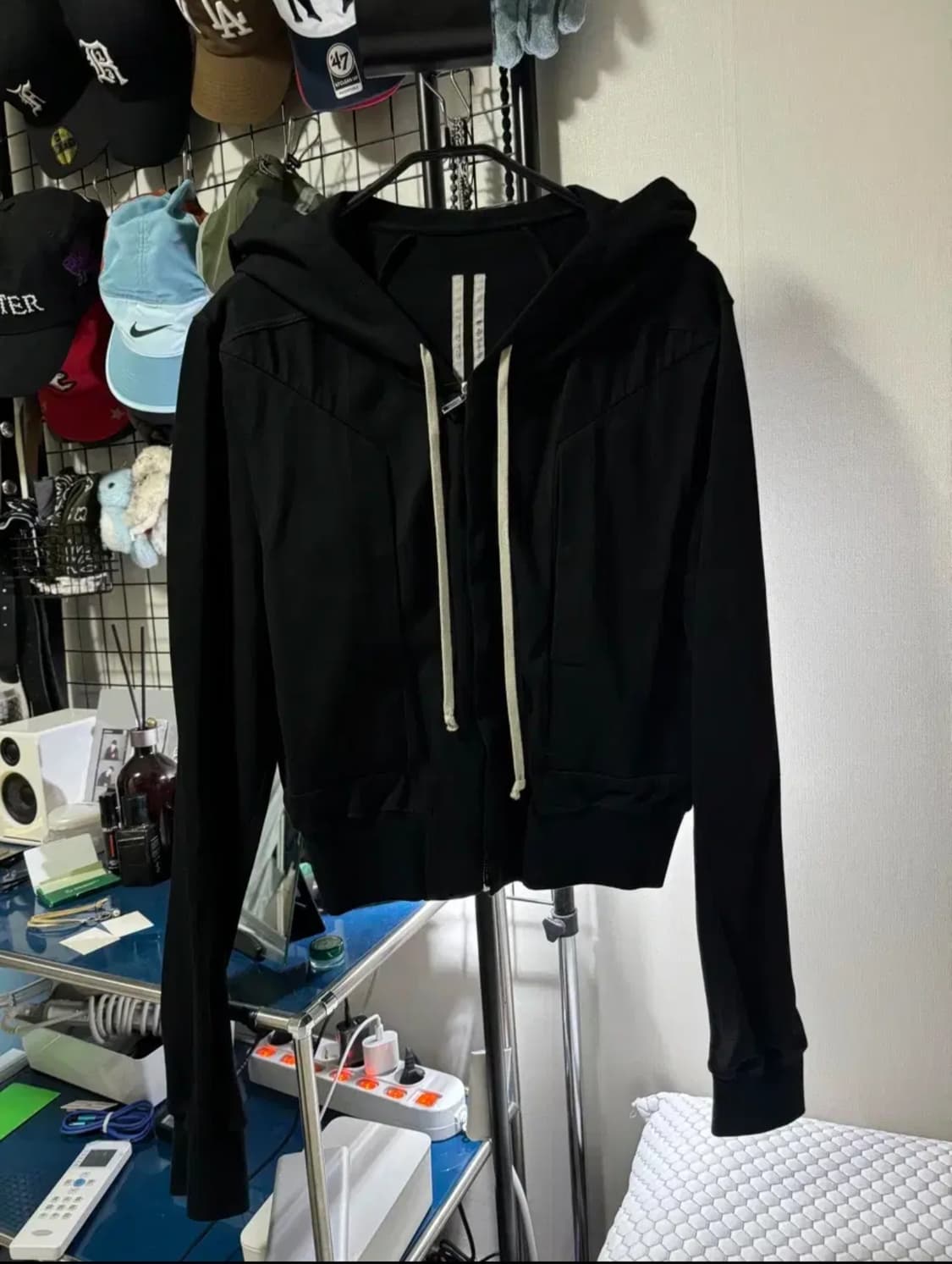 Rick owens 23FW 크롭 후드 집업 상품이미지3