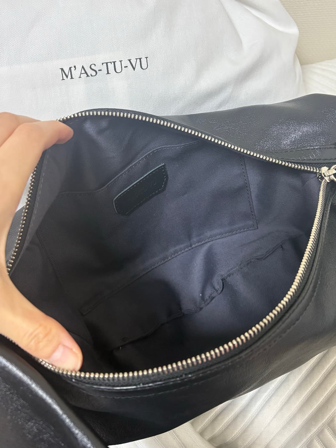 마뛰뷔 Manoux 마누백 블랙 숄더백 M 풀구성 상품이미지5