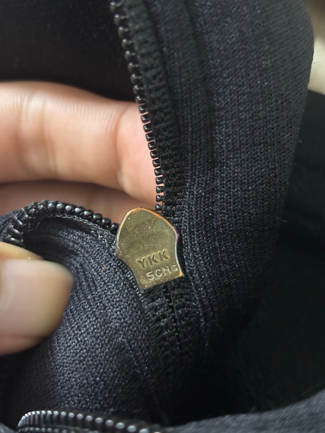 프레드페리 블랙 후드 집업 상품이미지5