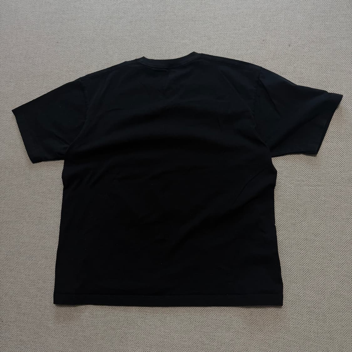 유니클로 건담 프린팅 반팔티 상품이미지5