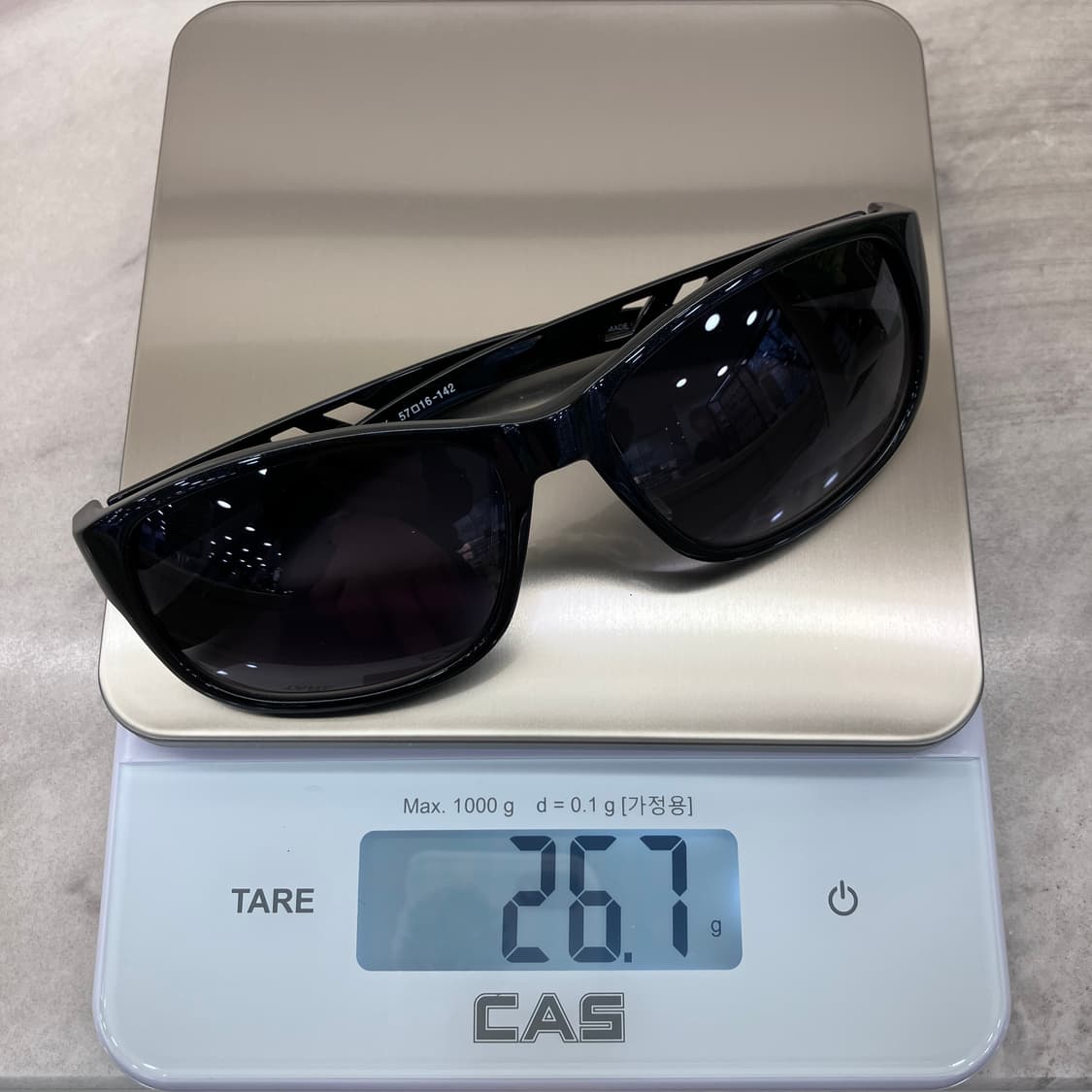 B97 토니모리 TONYMOLY 블랙 기능성 선글라스 상품이미지10