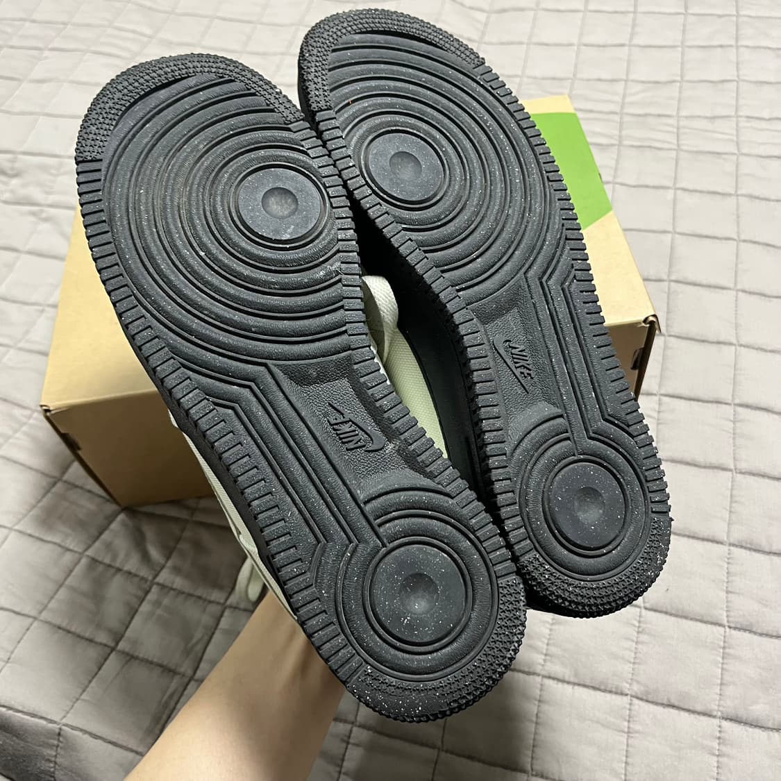 나이키 에어포스 덱슈즈 270 상품이미지3