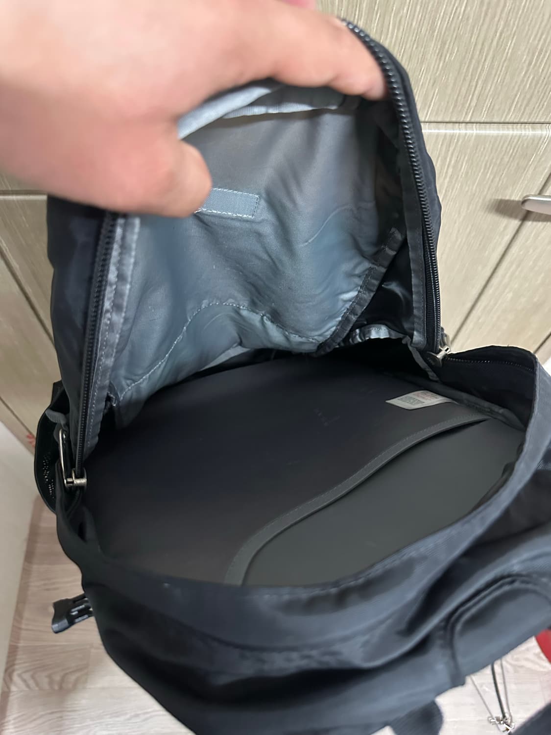 노스페이스 핫샷 백팩 블랙 상품이미지8