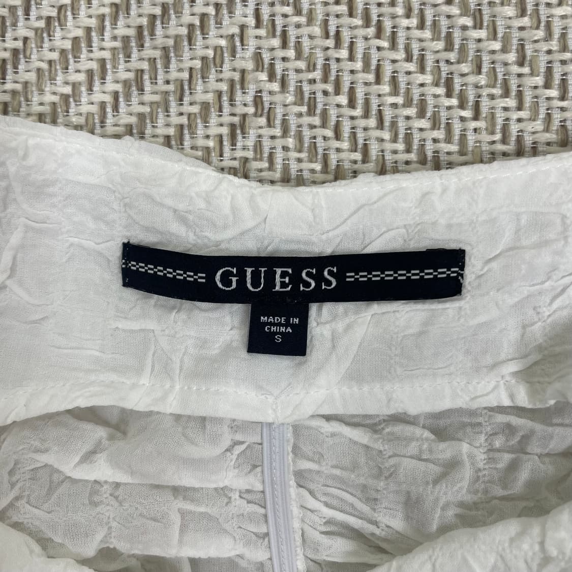 GUESS 게스 화이트 크롭 블라우스 S 상품이미지3