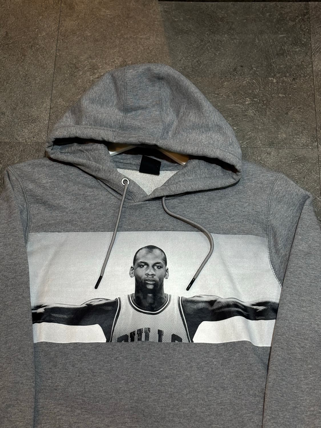 조던 레전드 후드티 티셔츠 M사이즈 상품이미지4