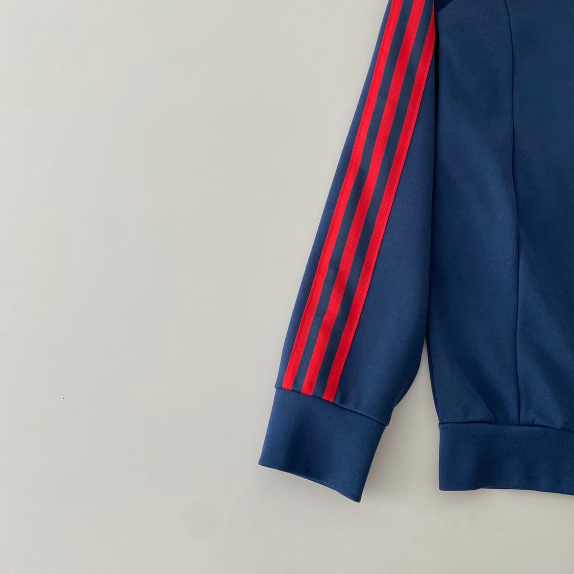 100) 아디다스져지 A2493 상품이미지5