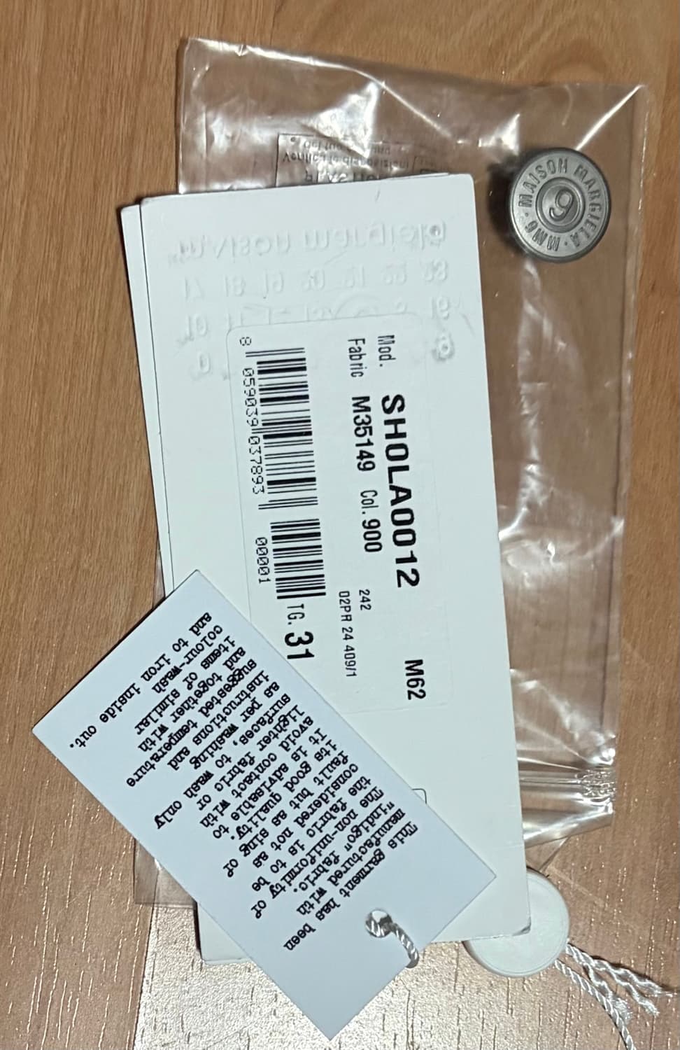 마르지엘라 MM6 패널 워싱 진 (워시블랙/그레이) 상품이미지4