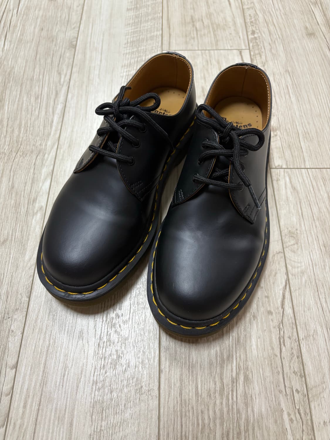 닥터마틴 1461 3홀 스무스 240 상품이미지1