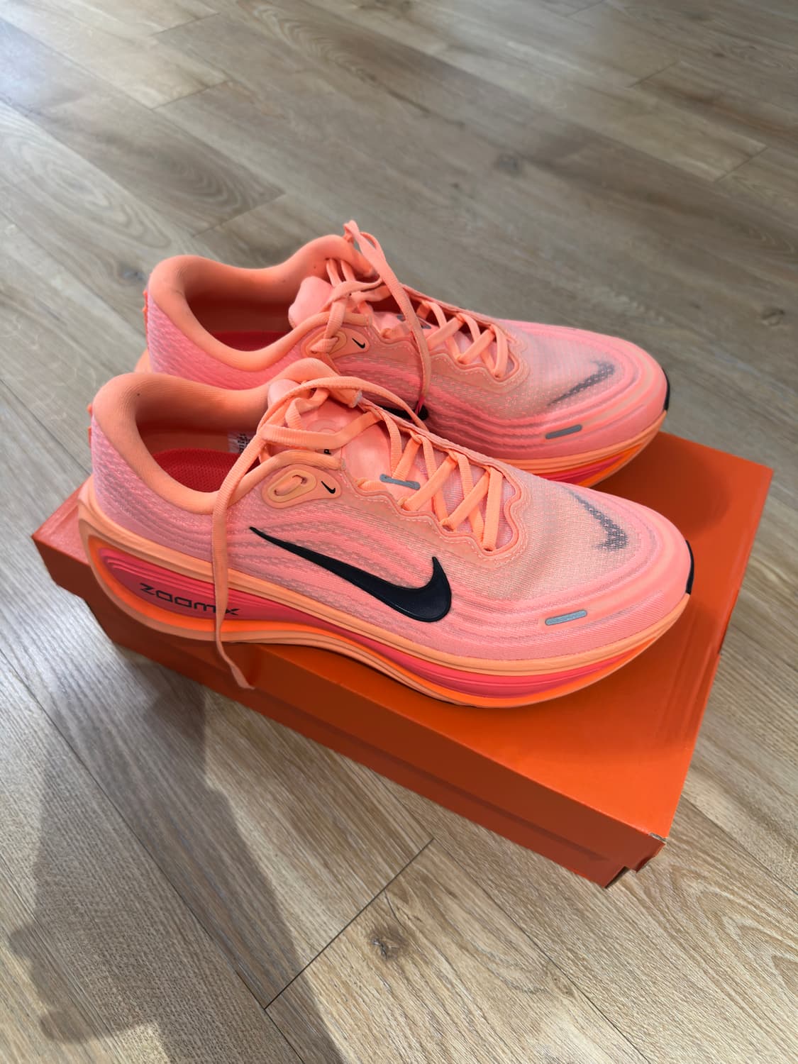 나이키 보메로 플러스 265mm 1회착 상품이미지1