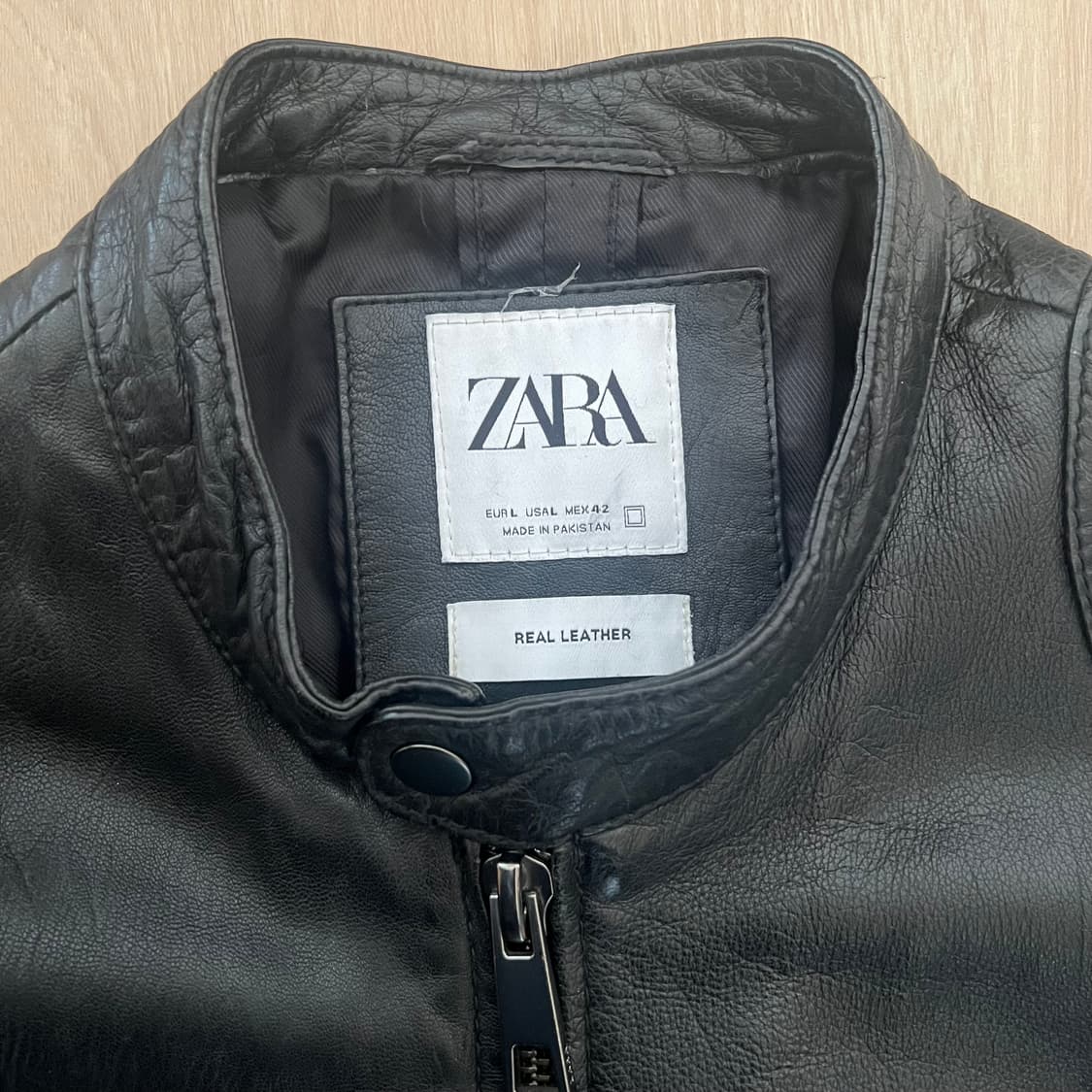 [ZARA] 자라 리얼레더 헨리넥 카라 라이더 자켓 상품이미지2