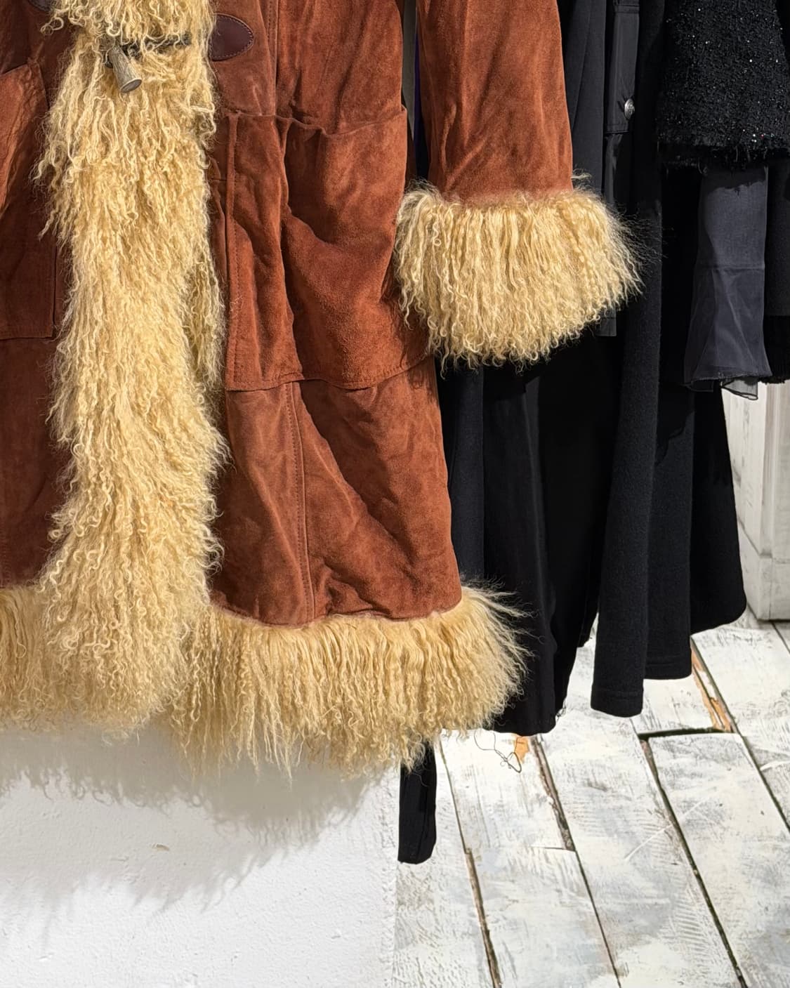 돌체앤가바나 브라운 스웨이드 양털 트리밍 더플 코트 상품이미지6