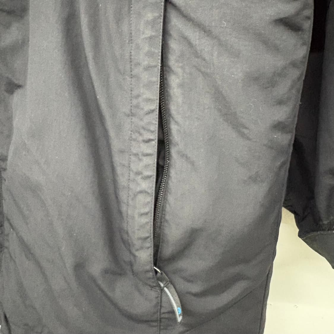 노스페이스 블랙 바람막이 패딩 자켓 XXL 상품이미지4